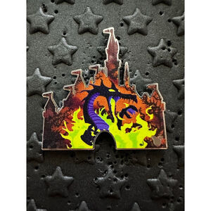 DISNEY PIN DLR MALEFICENT DRAGON CASTLES HIDDEN DISNEY 2025 WAVE B